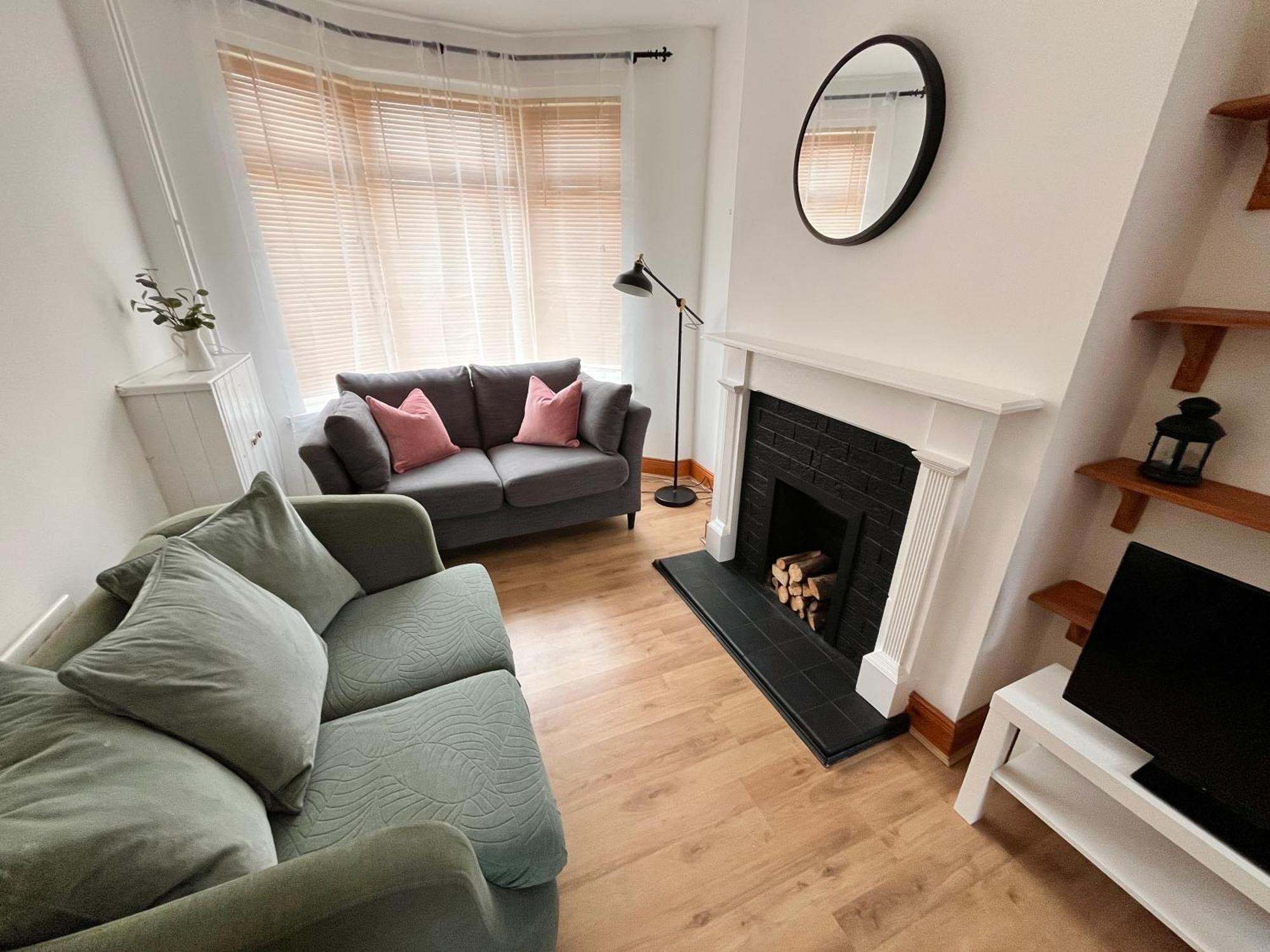 فيلا Edinburgh Street Townhouse بلفاست المظهر الخارجي الصورة